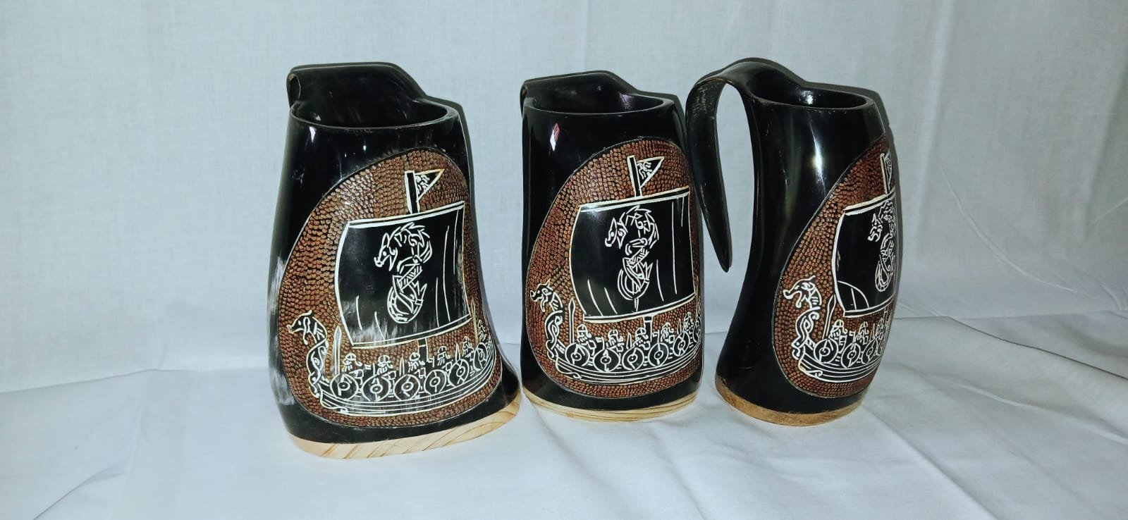 Horn Shot Glass Set