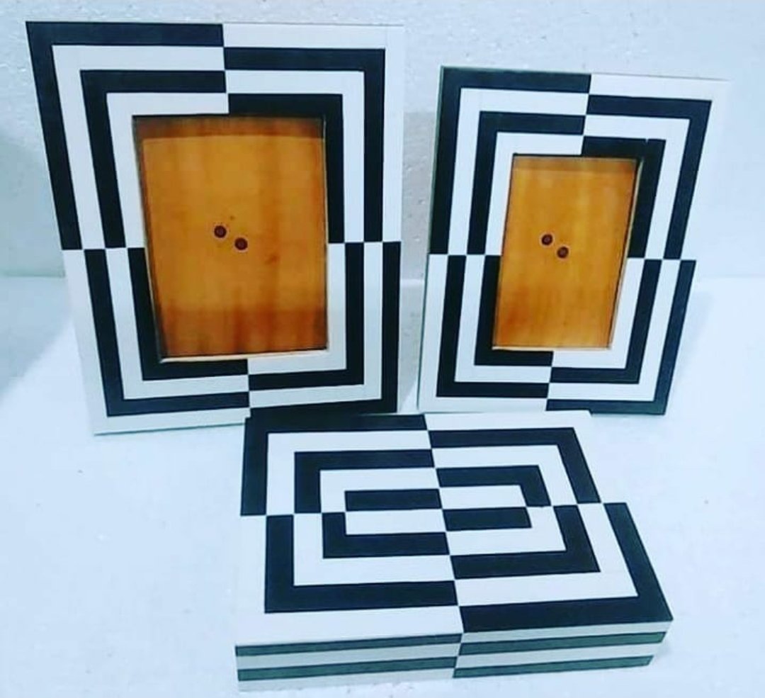 Resin Wood Bookends